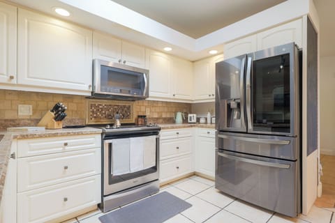 Enjoy the convenience of modern appliances in our kitchen