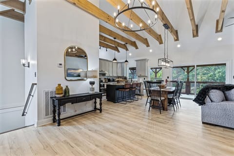 Black Bear Cove's cozy living area