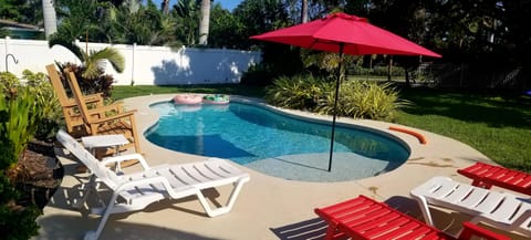 HEATED SALTWATER POOL