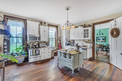 Indoors, Kitchen, Hardwood, Home Decor, Floor