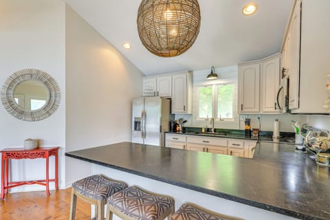 Kitchen | Cooking Basics | Drip Coffee Maker | Main Level