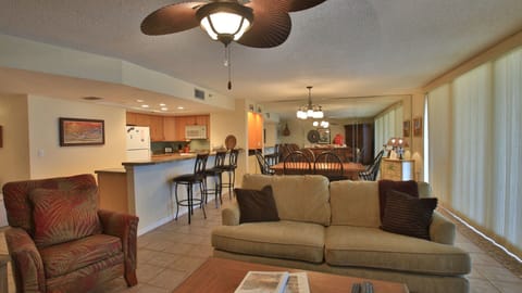 Open concept floor plan to keep the family all together!