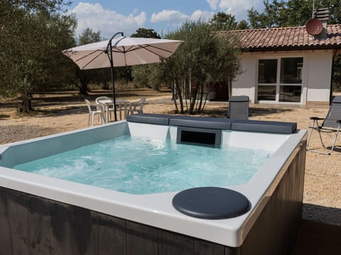 Sky, Snow, Mountain, Building, World, Slope, House, Natural Landscape, Freezing, Landscape