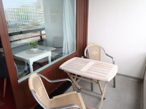 Furniture, Chair, Comfort, Table, Window, Wood, Floor, Flooring, Plant, Line