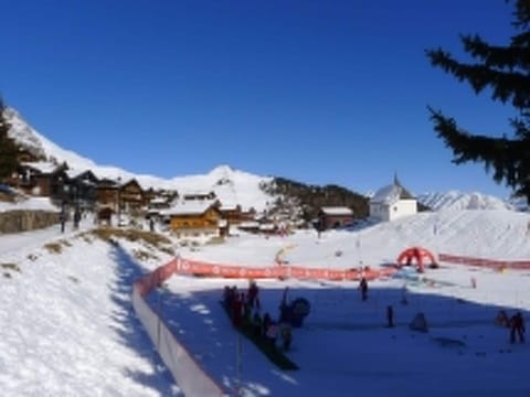 Sky, Snow, Slope, Mountain, Cloud, Tree, Freezing, Glacial Landform, Recreation, Mountainous Landforms