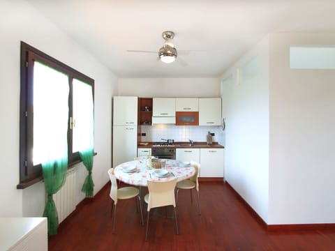 Table, Wood, Chair, Interior Design, Kitchen & Dining Room Table, Floor, Flooring, Living Room, Hardwood, Real Estate