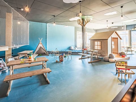 Furniture, Property, Azure, Table, Interior Design, Wood, Floor, Flooring, Leisure, Real Estate