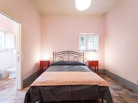 Furniture, Property, Window, Wood, Building, Comfort, Textile, Bed Frame, Lighting