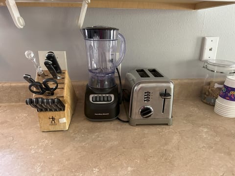 Kitchen Accessories2