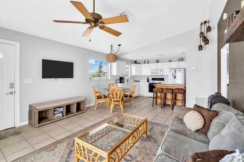 Open Floor Plan - Sunny Side Down