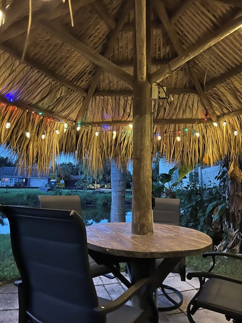 Waterfront tiki bar
