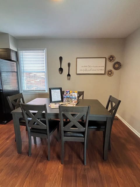 Dining Area with spacious 6 chair table