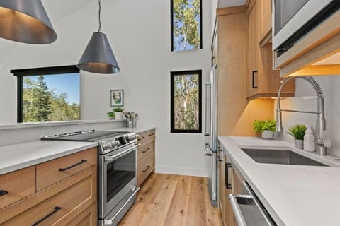 spacious gourmet kitchen