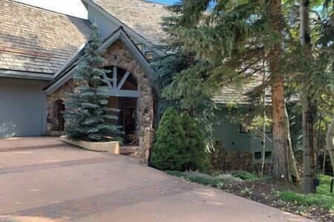 04668950 7ff5 4593 b50b 0da88ea4fc64