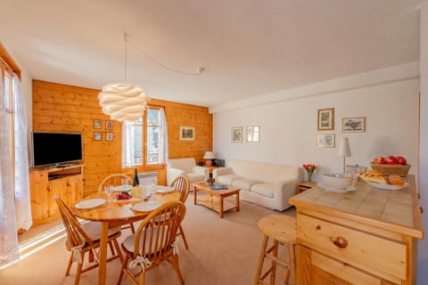 Living and dining room