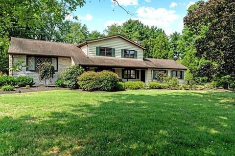 Quiet residential setting in Washington Crossing with private driveway parking.
