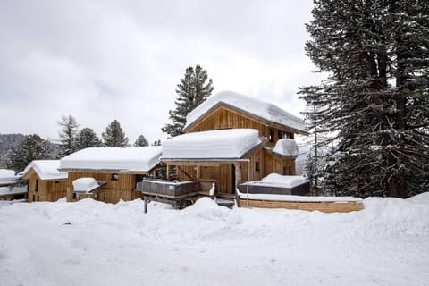 Holiday Home Exterior [winter]