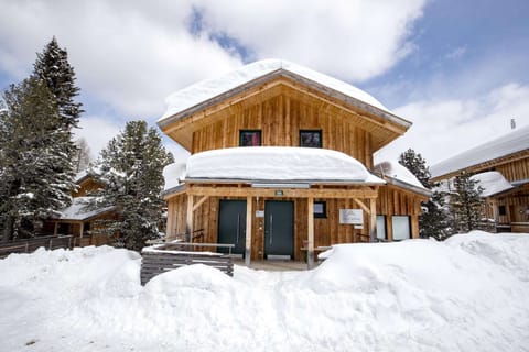 Holiday Home Exterior [winter]