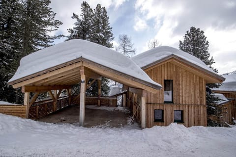 Holiday Home Exterior [winter]