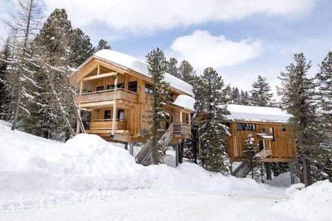 Holiday Home Exterior [winter]