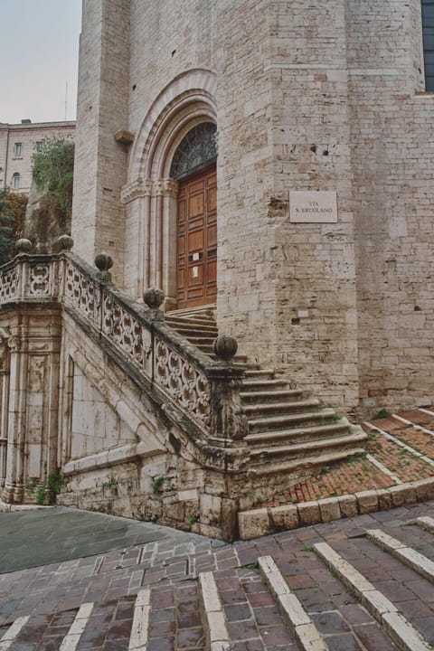 5455062d-4245-49f4-b26d-1630e9251928