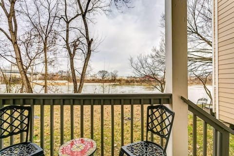 Patio overlooking Cumberland River