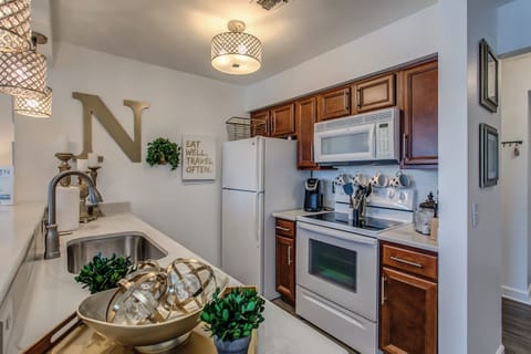 Kitchen with Keurig coffee maker & dishwasher