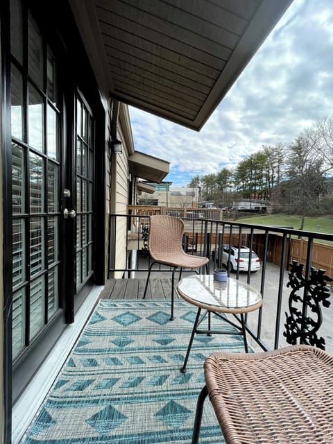 Balcony off of bedroom 1