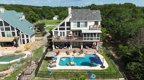 3 multi-level decking, pool