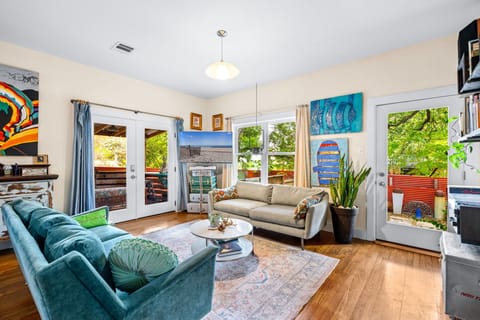 Curl up in the open living room & stream all your favorite entertainment
