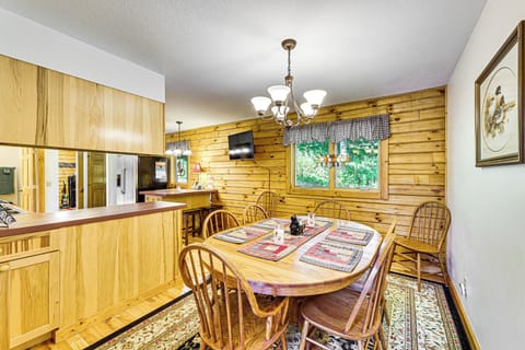 Dining Table | 1st Floor | Dishware/Flatware