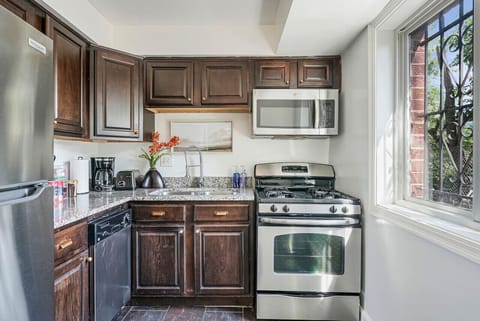 Coffee Station, Popcorn, and Drinks upon arrival!