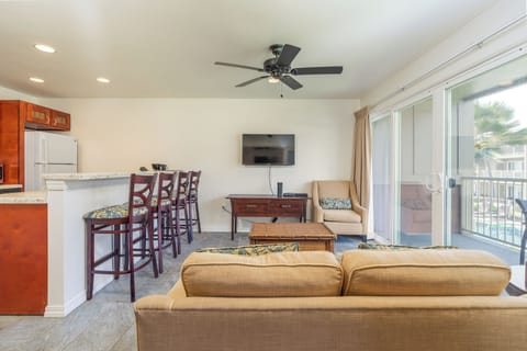 Castle at Kaua'i Kailani K212 - Living Room (5)