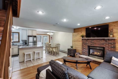 View of the kitchen and dining area, High chair provided!