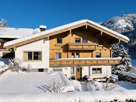 Holiday Home Exterior [winter]