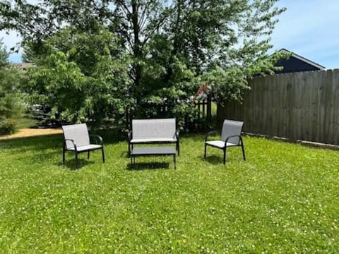 Patio furniture in the back yard 