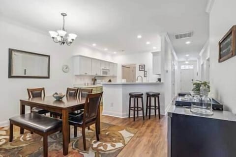 view looking into dining room & kitchen