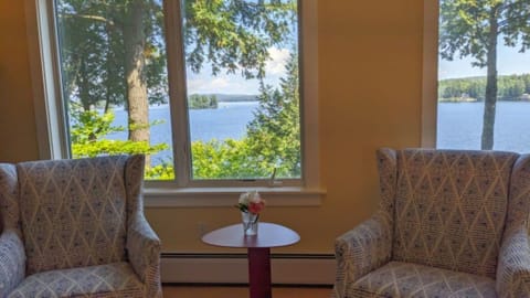 Livingroom View with Swivel Chairs