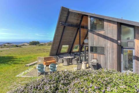 Ocean view home on the the bluffs