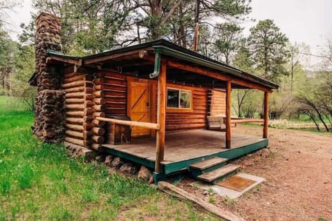 Trail's End Cabin