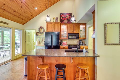 Kitchen | Cooking Basics | Drip Coffee Maker | Main Floor