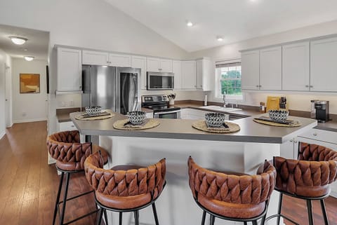 Table setup for the kitchen island dining area