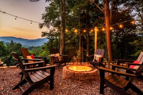 Make s'mores with the family while you take in the views!