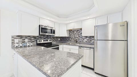 Full kitchen with updated appliances and all the cooking essentials