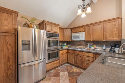 Chef-ready kitchen with modern appliances, cookware, and everything you need