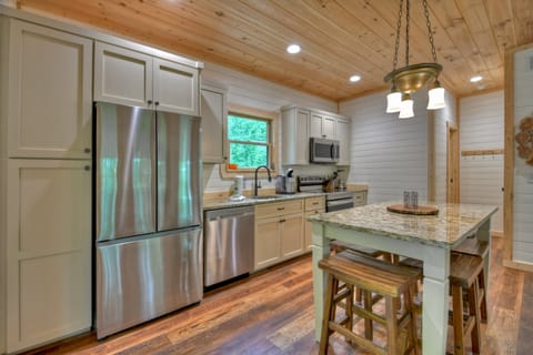 Open concept kitchen and dining area