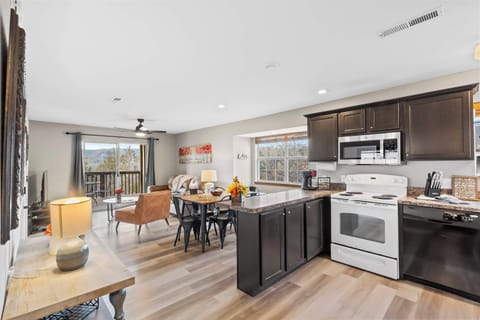 Welcome to Silver Lake Hideaway!