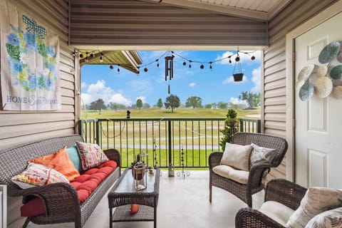 Balcony with outdoor seating