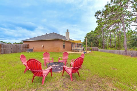 Pensacola Vacation Rental | 3BR | 2BA | 1,692 Sq Ft | 2 Steps Required