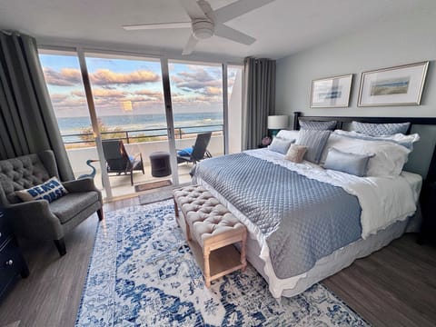 Every day is a stunning view. Luxurious designer bed linens will pamper you.